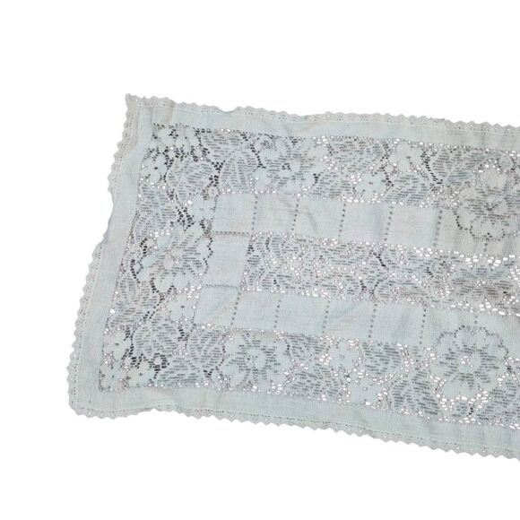 Table Runner, Vintage White 12" x 45" - Picture 2 of 6